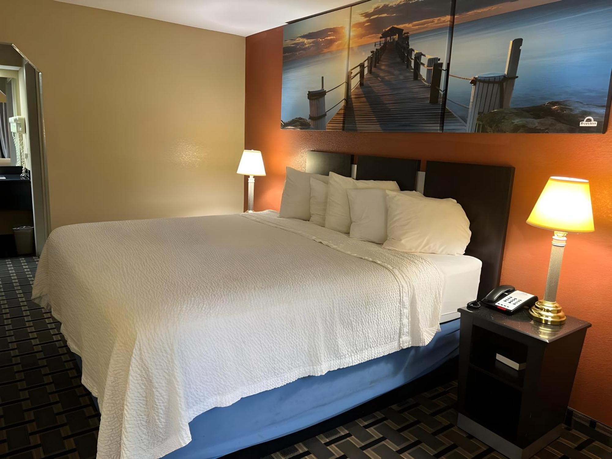 Days Inn & Suites By Wyndham Pine Bluff Luaran gambar