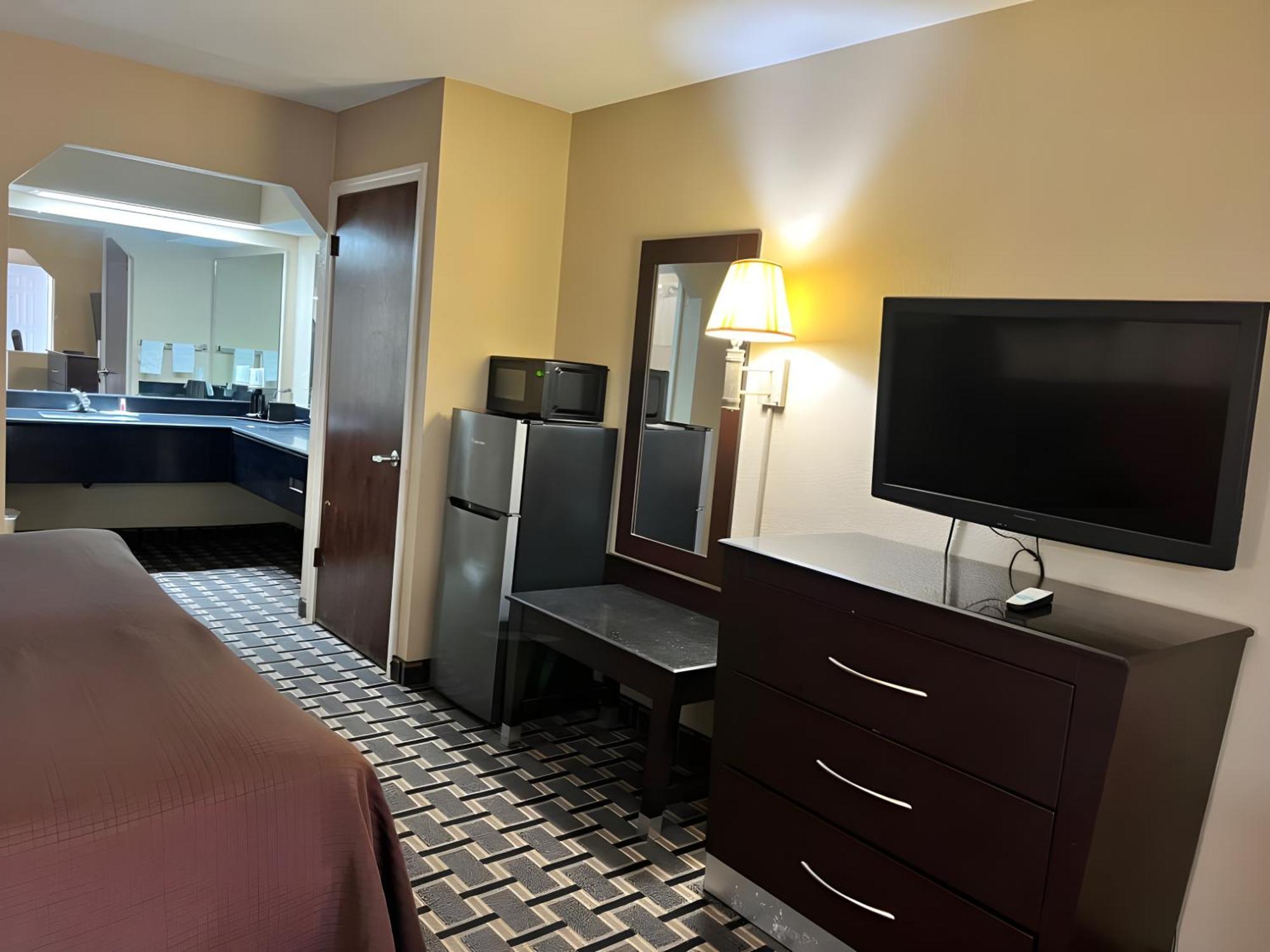 Days Inn & Suites By Wyndham Pine Bluff Luaran gambar