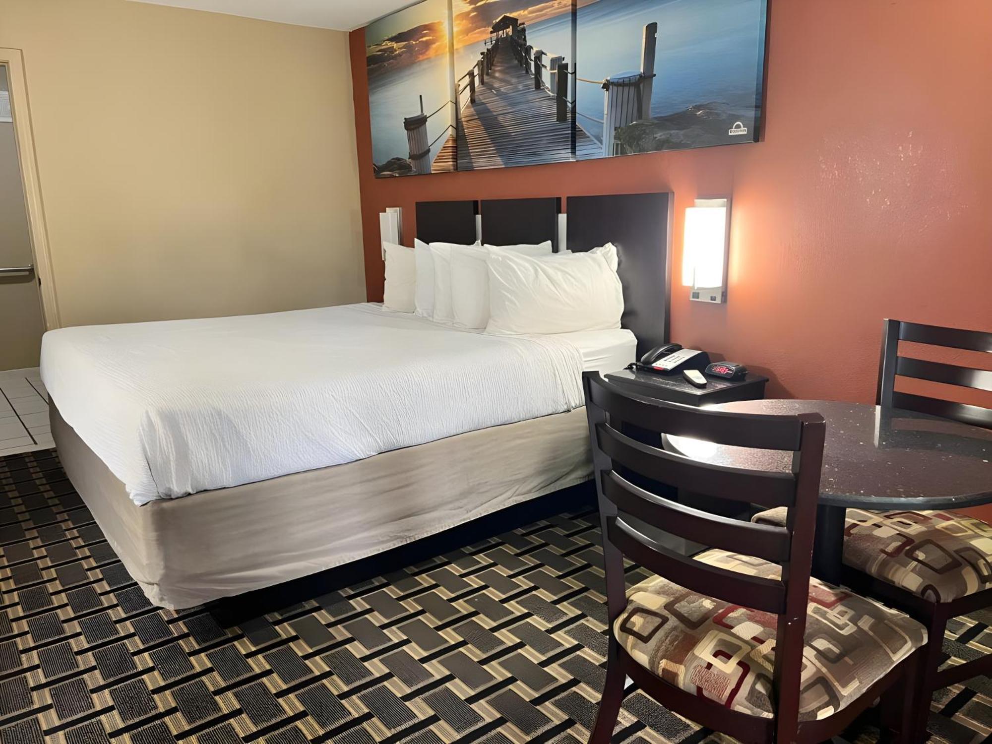Days Inn & Suites By Wyndham Pine Bluff Luaran gambar