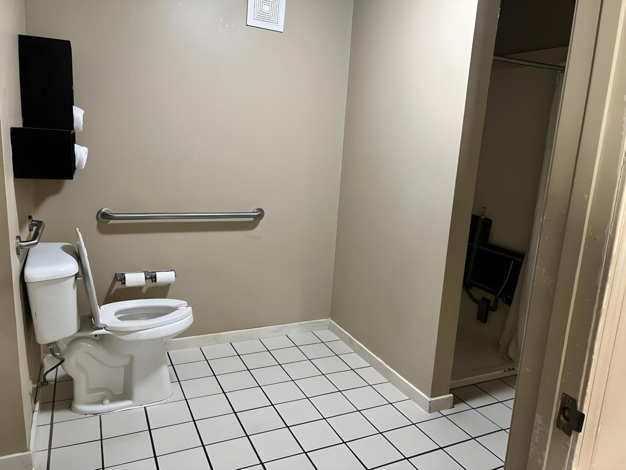 Days Inn & Suites By Wyndham Pine Bluff Luaran gambar