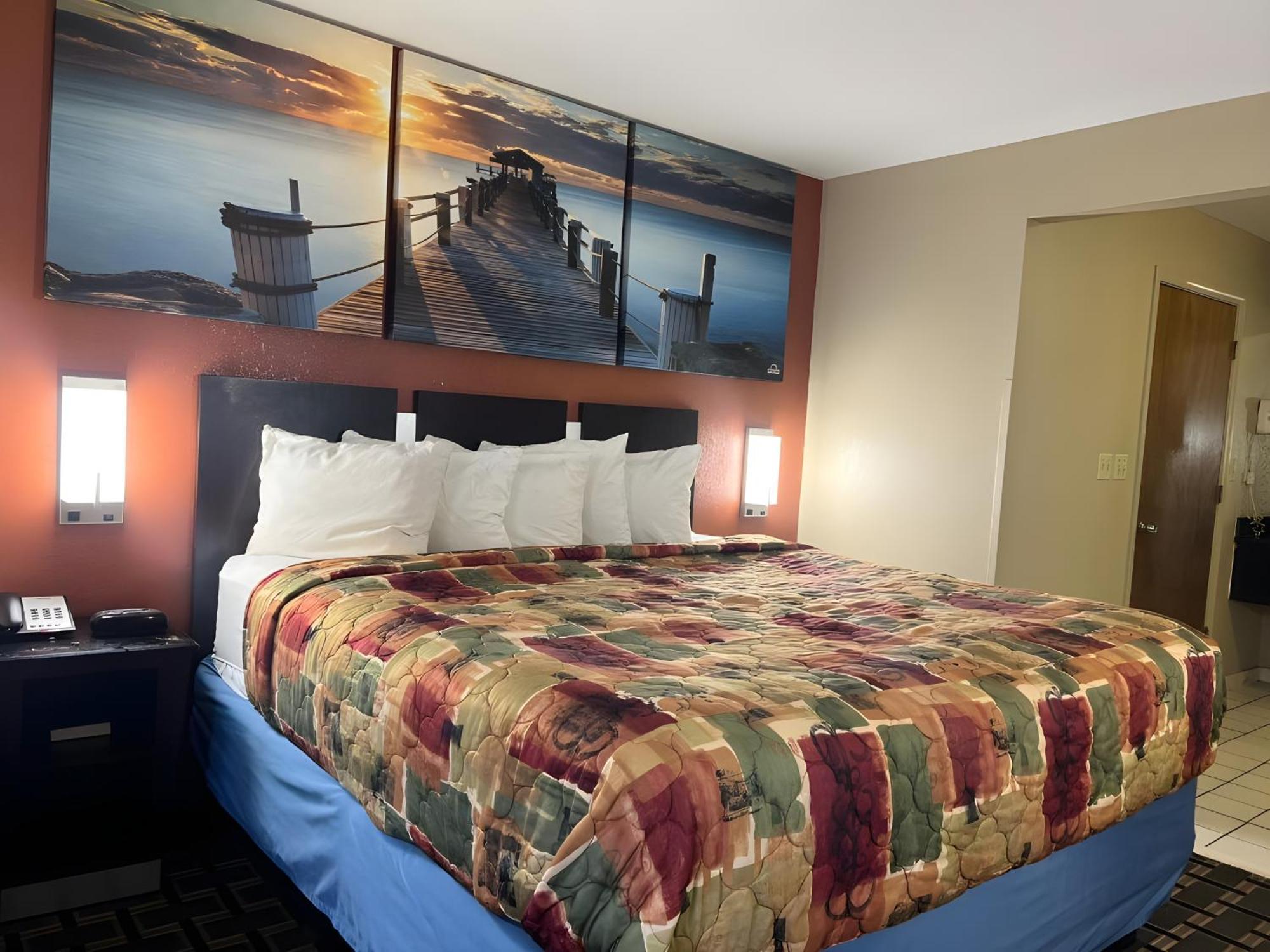 Days Inn & Suites By Wyndham Pine Bluff Luaran gambar