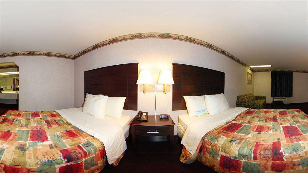 Days Inn & Suites By Wyndham Pine Bluff Luaran gambar